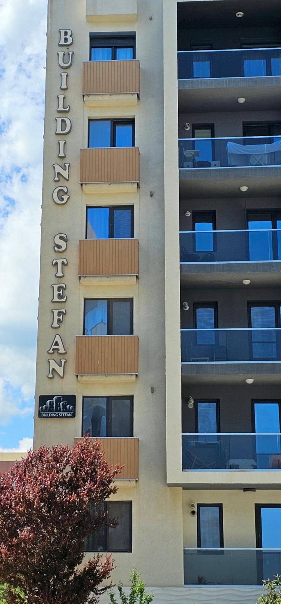 Luxury Aparthotel Promenada In Building Stefan Prima Linie La Mare Năvodari Exteriér fotografie