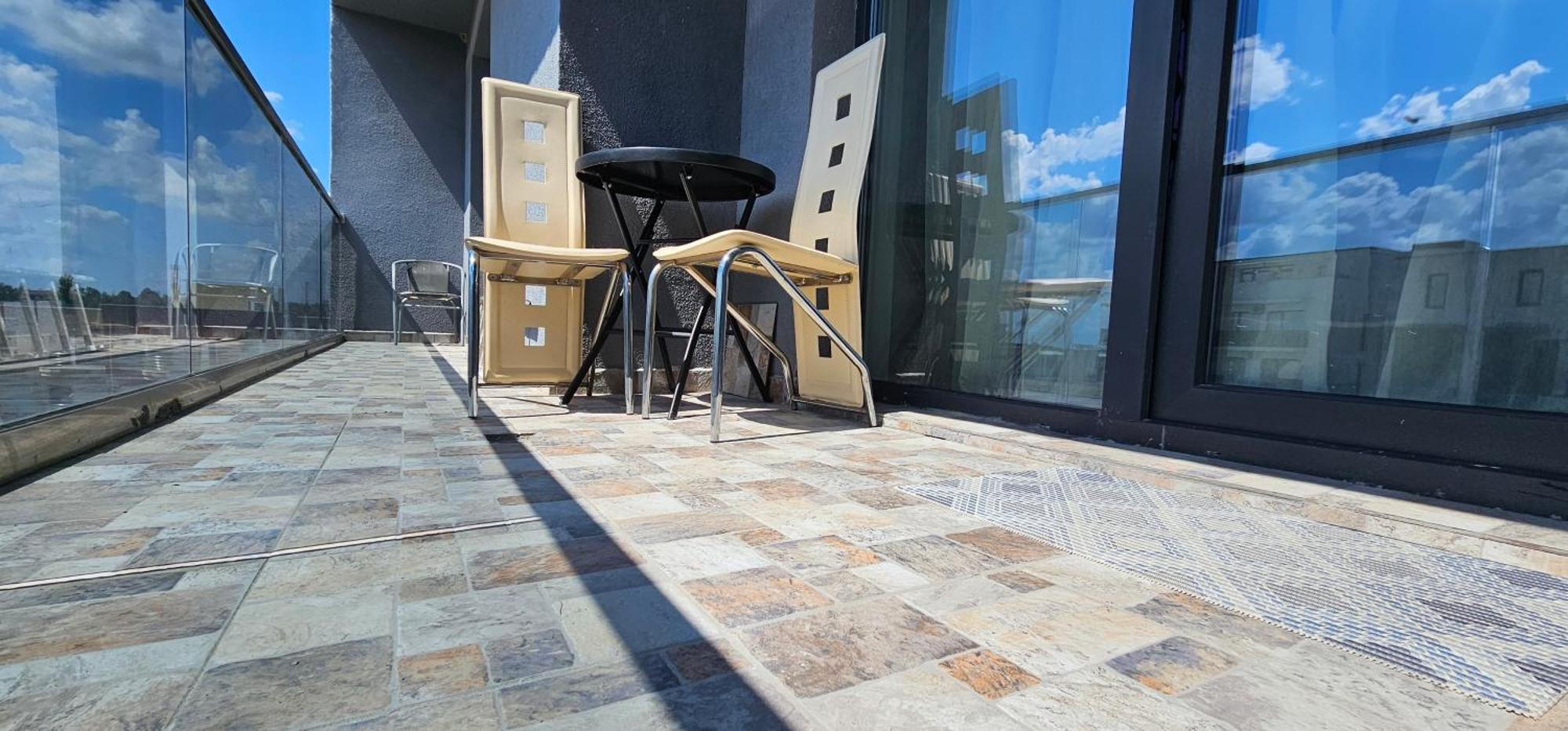 Luxury Aparthotel Promenada In Building Stefan Prima Linie La Mare Năvodari Exteriér fotografie