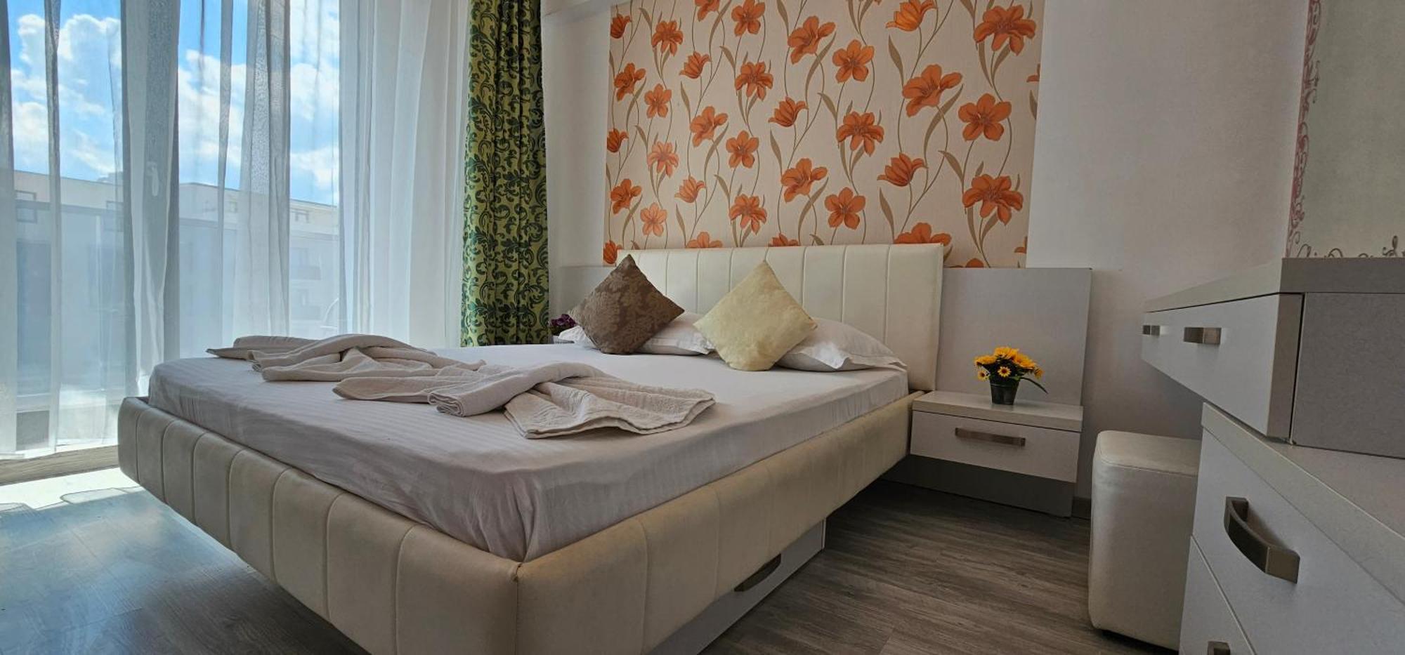 Luxury Aparthotel Promenada In Building Stefan Prima Linie La Mare Năvodari Exteriér fotografie